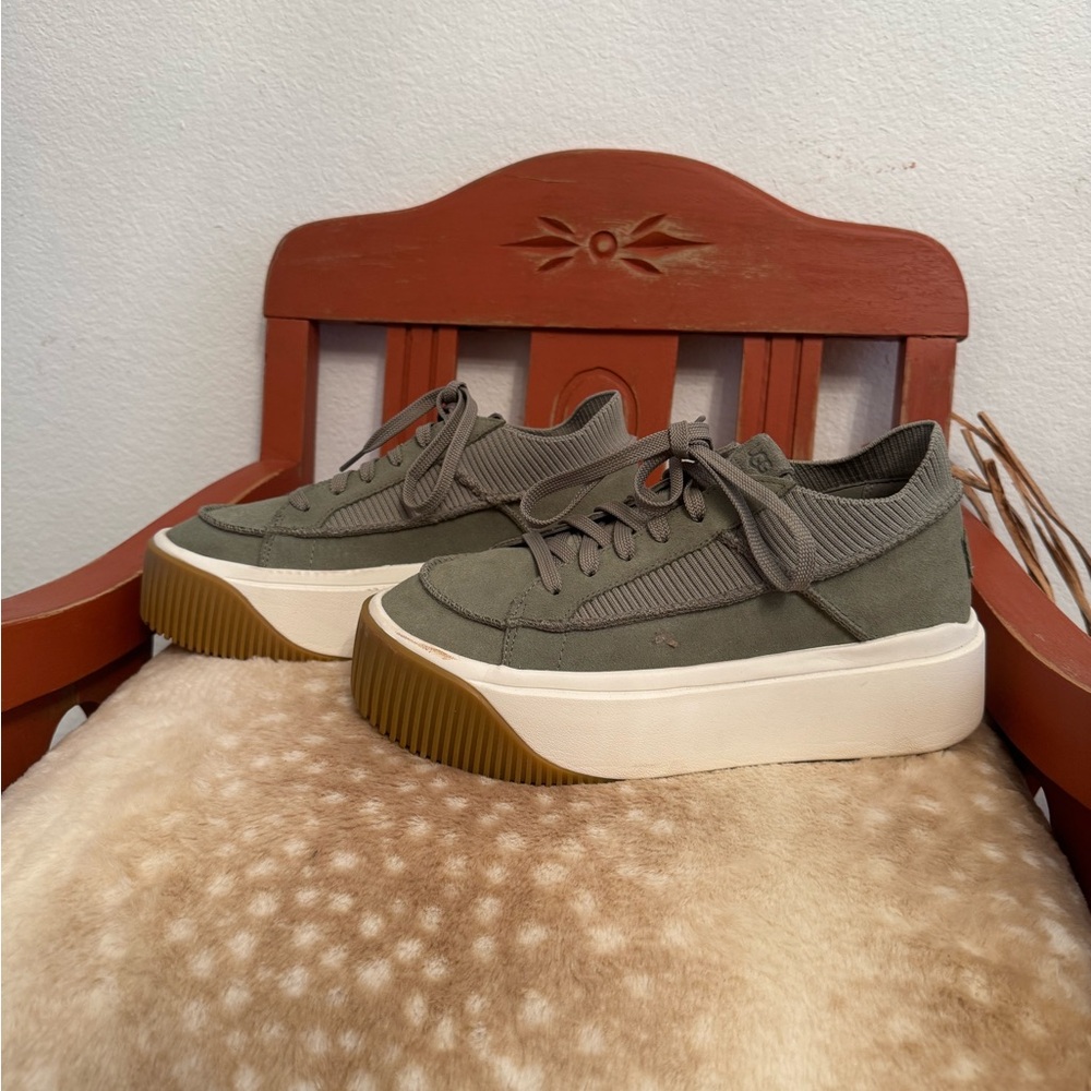 Platform Sneaker EZ-Duzzit P in Shaded Clover - Picture 2 of 8